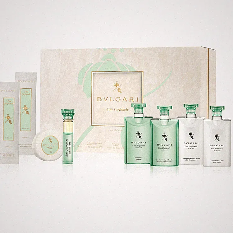 BVLGARI Gift Set Green Tea Eau Parfumée au Thé Vert 8 pc.
