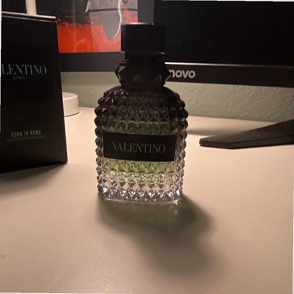 Valentino Born in Roma Green Stravaganza Men's Eau de Toilette Spray Fragrance
